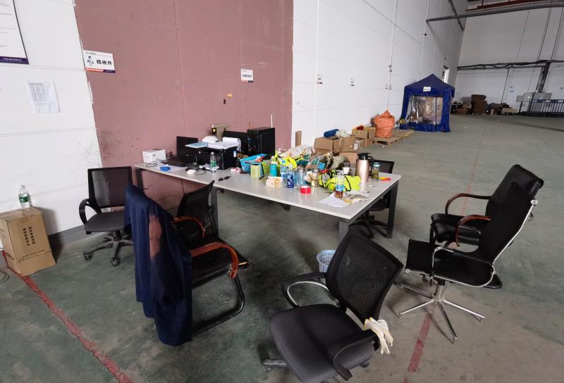 warehouse9.jpg